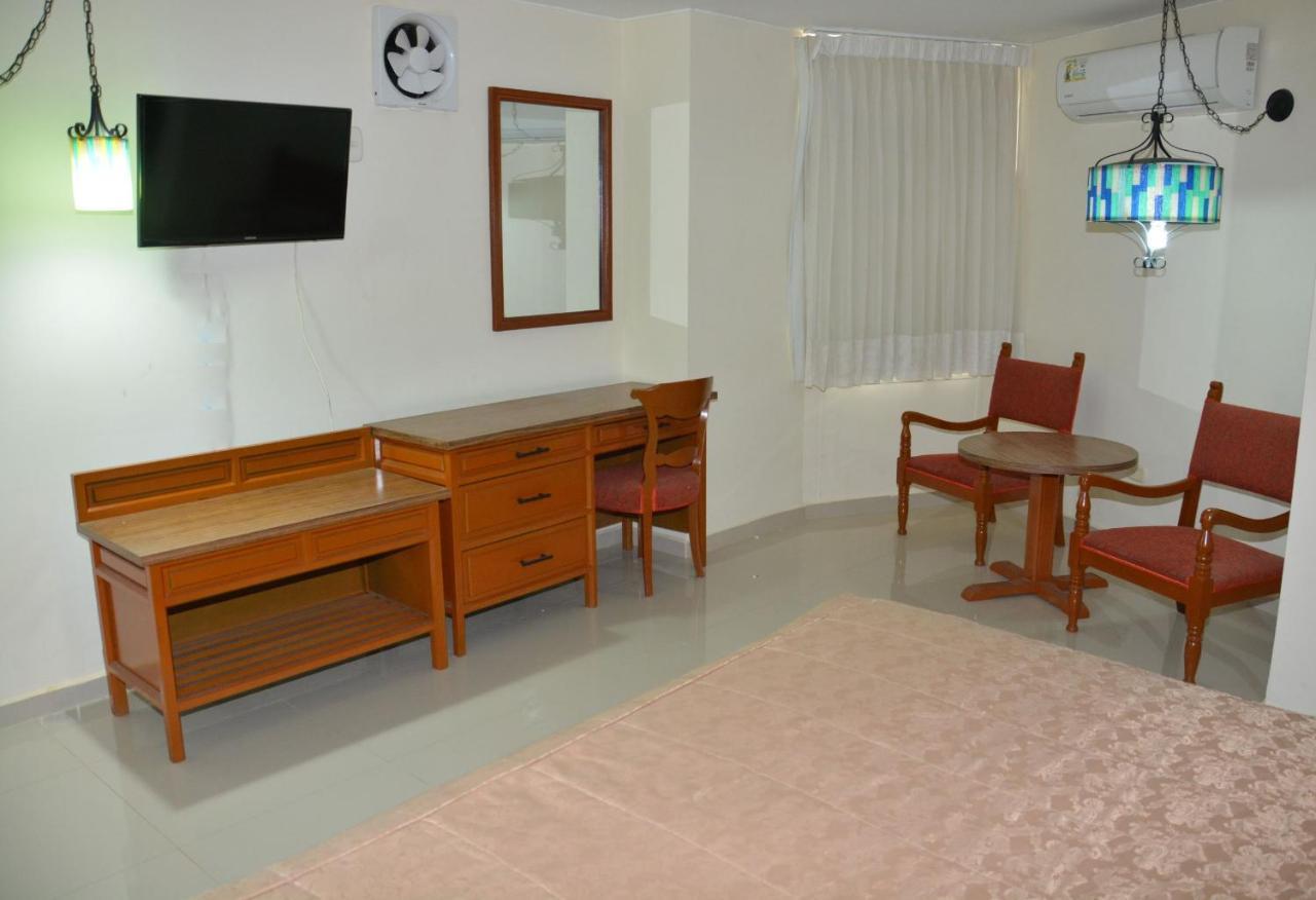 Maicao Internacional Hotel Bagian luar foto