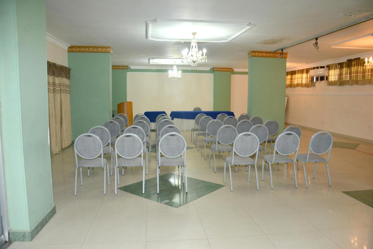 Maicao Internacional Hotel Bagian luar foto